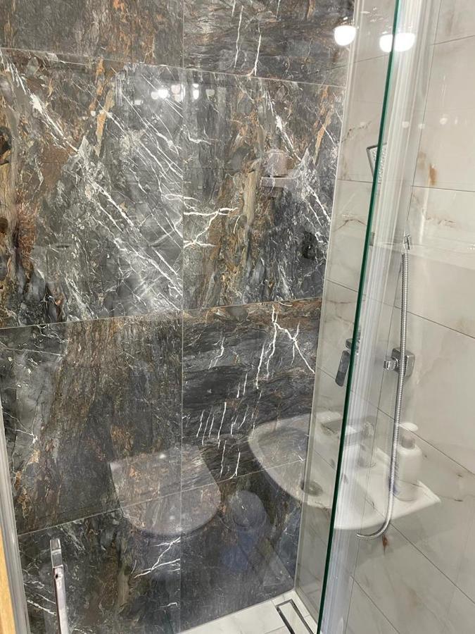 Irys 1 Lägenhet Tychy Exteriör bild