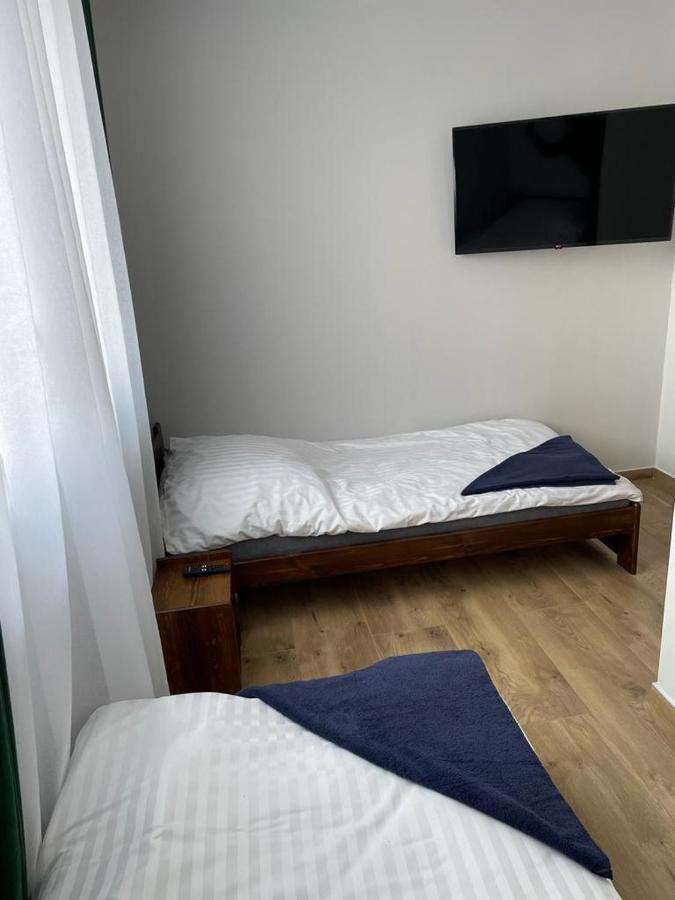 Irys 1 Lägenhet Tychy Exteriör bild